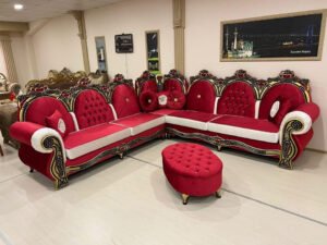 Coltar Gunes living sufragerie rosu