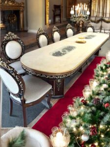 Masă cu 12 scaune Sienna – set dining elegant